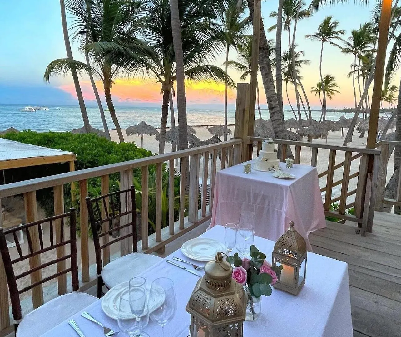 Vacation Studios With Rooftop Pool, Beach Club, Restaurants - Playa Los Corales Punta Cana Hotell