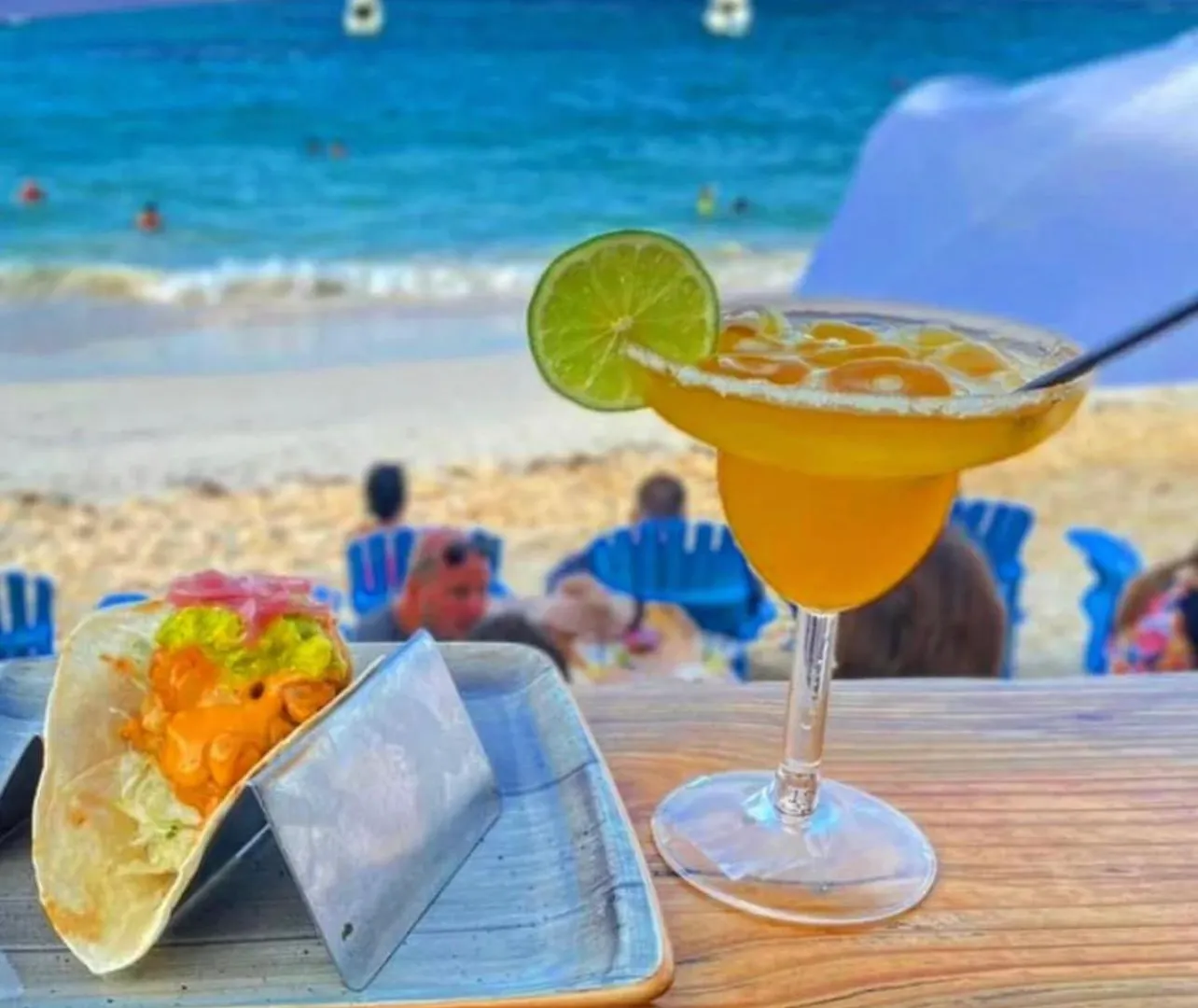 Hotell Vacation Studios With Rooftop Pool, Beach Club, Restaurants - Playa Los Corales Punta Cana